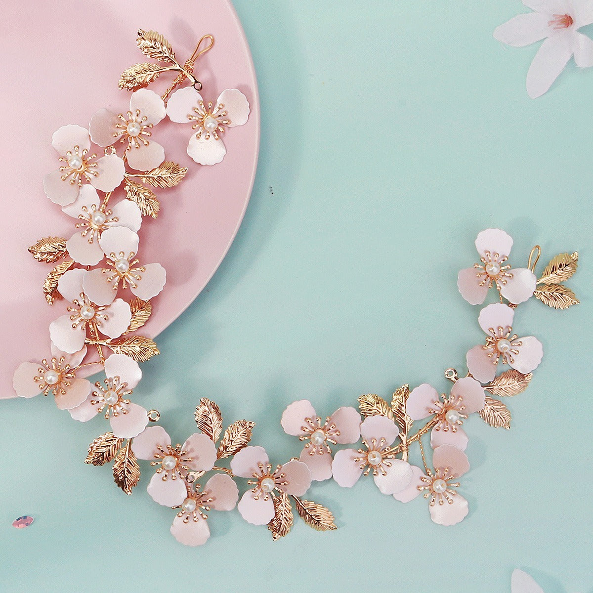 Kusivon Flower Pearl Metal Hair Accessory