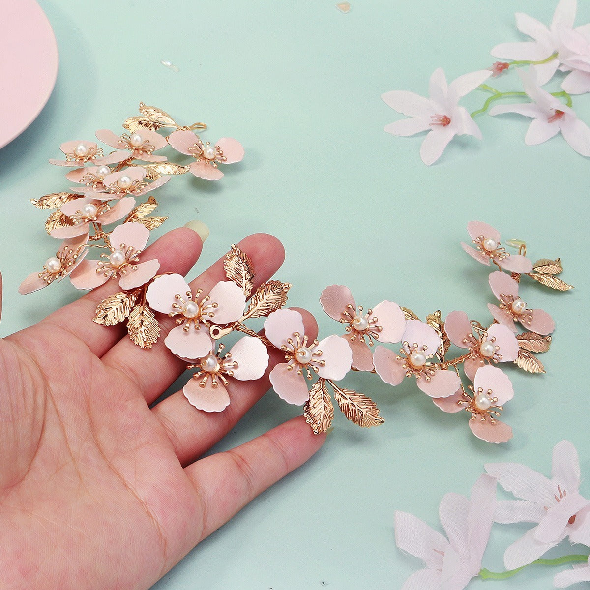 Kusivon Flower Pearl Metal Hair Accessory