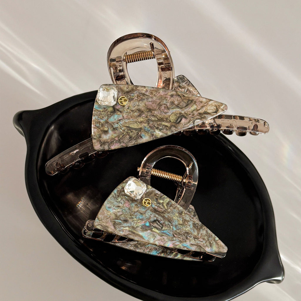 Kusivon Triangle Rhinestone Resin Hair Claw Clip